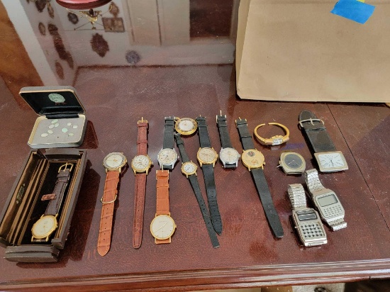GROUP LOT OF WATCHES
