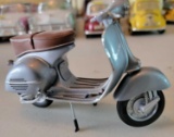 AUTODART VESPA SCOOTER