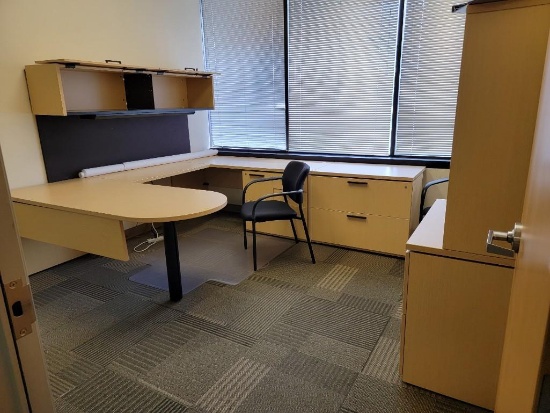 OFFICE CUBICLE OF FURNITURE