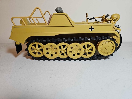 21st CENTURY TOYS MOTOR TANK