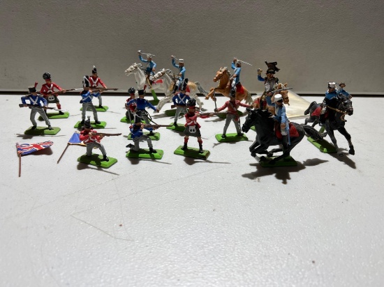 BRITAIN LOOSE METAL SOLDIER FIGURES