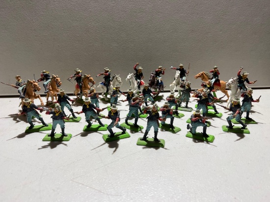 DEETAIL CAVALRY SOLDIERS