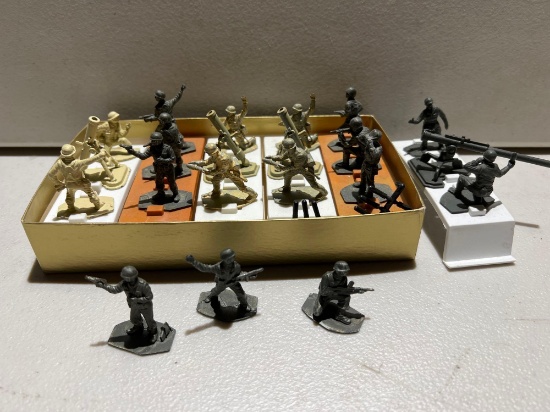 VINTAGE SOLDIERS