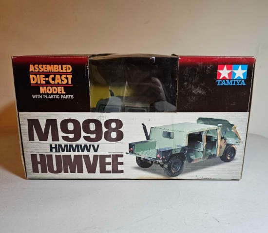 TAMIYA M998 HUMVEE MODEL VEHICLE
