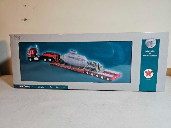 CORGI TEXACO TRUCK