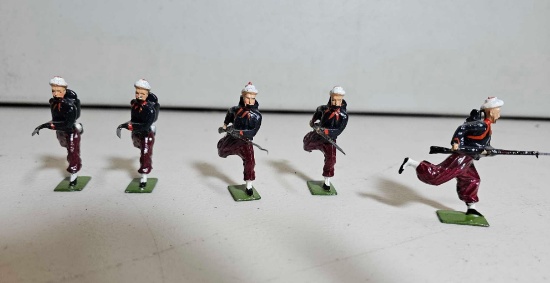 VINTAGE BRITIANS SOLDIERS
