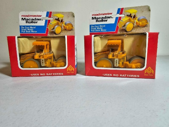 ROADMASTER MACADAM ROLLER
