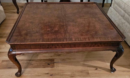 QUEEN ANNE STYLE COFFEE TABLE