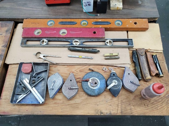 LEVELS AND MEASURING TOOLS