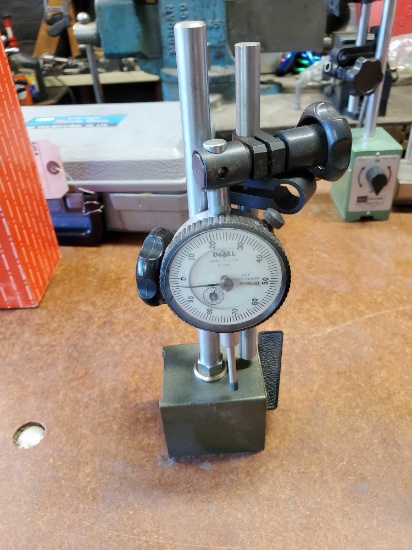 MITUTOYO MAGNETIC STAND WITH DOALL INDICATOR