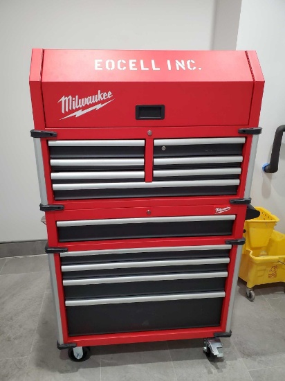 MILWAUKEE ROLLING TOOL CART WITH CONTENTS