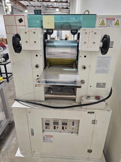 HEATING ROLL PRESS M/C