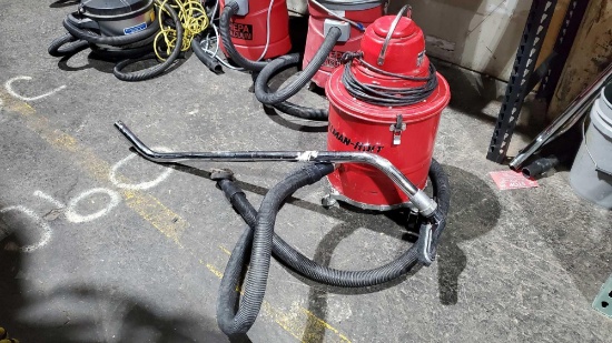 PULLMAN HOLT HEPA VACUUM