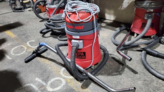 PULLMAN HOLT HEPA VACUUM