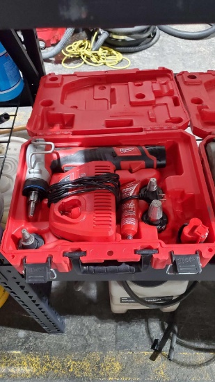 MILWAUKEE M12 PROPEX EXPANSION TOOL KIT