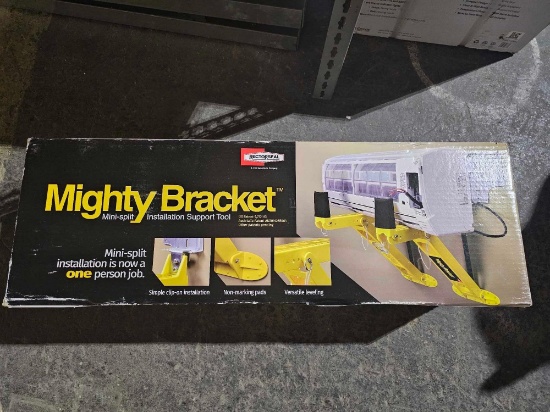 THE MIGHTY BRACKET