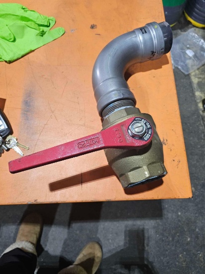 GIANT VALVE
