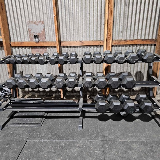 DUMBBELLS AND FRAY FITNESS RACK