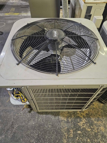 BRYANT RESIDENTIAL AIR CONDITIONER UNIT