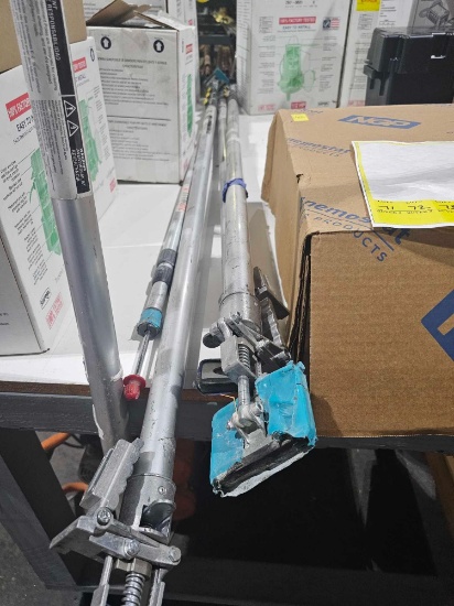 TRIMACO EZ UP DUST CONTAINMENT POLE