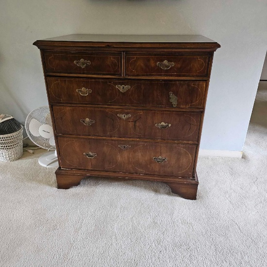 VINTAGE 5 DRAWER DRESSER