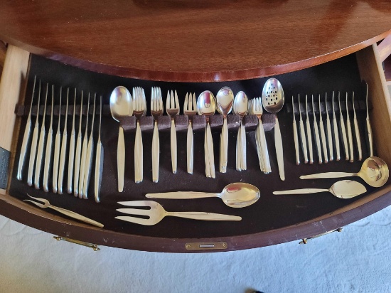 TOWLE CONTOUR STERLING SILVER FLATWARE