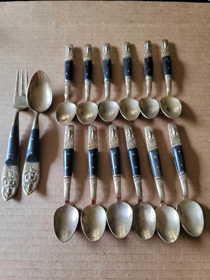 MIXED LOT OF FRENCH STYLE CUTLERY