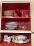 GLASSWARE & WEDGEWOOD CHINA PLATES