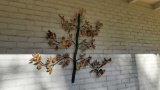 METAL TREE AND BIRD WALL HANGER