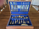 NAKEN'S ANTI-TARNISH FLATWARE SET IN AIR TIGHT BOX