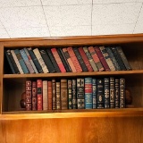 SMALL QUANTITY OF COLLECTIBLE BOOKS