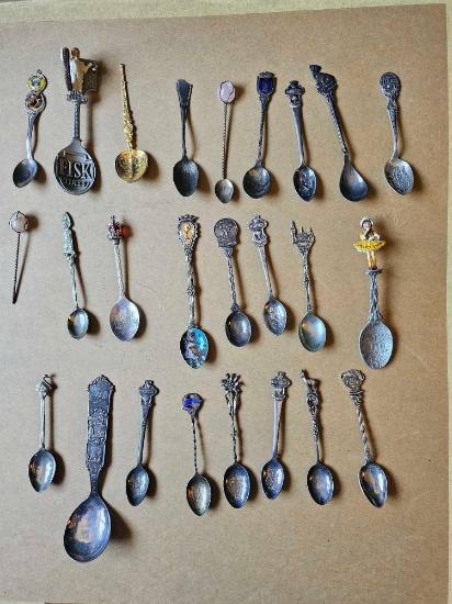 SOUVENIER SPOON COLLECTION