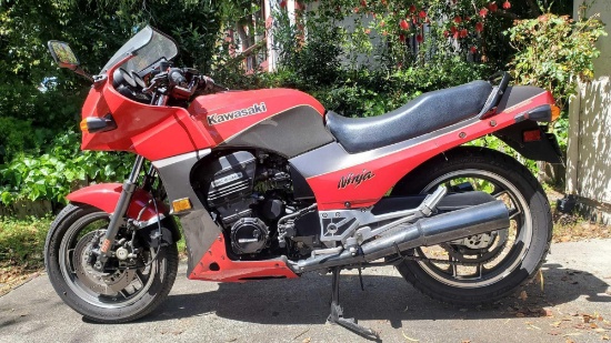KAWASAKI GPZ NINJA 900R