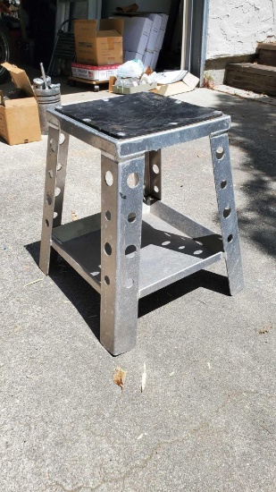 ALUMINUM MOTORCYCLE STAND