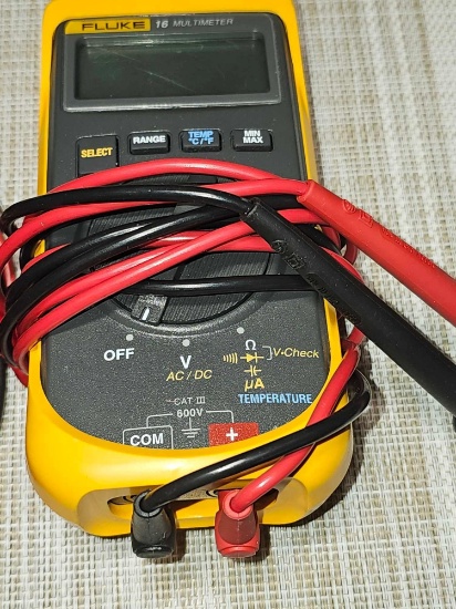 FLUKE 16 MULTIMETER
