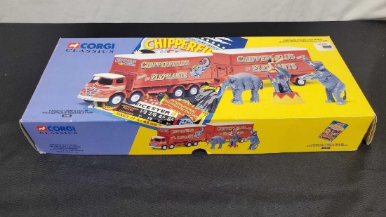 CORGI CLASSICS 31902 LORRY AND TRAILER