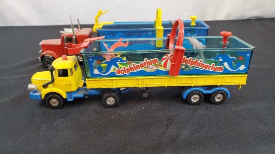 CORGI BURLIET AND PILEN TRUCKS