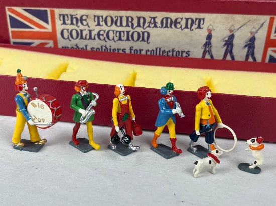VINTAGE CIRCUS CLOWN TOY SET