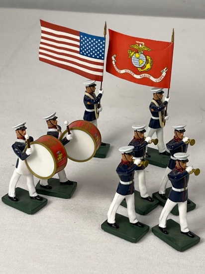 BRITAINS US MARINE CORPS MUSICIANS & COLOR GUARD