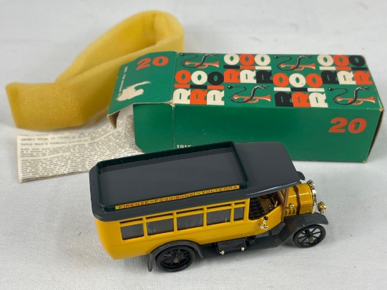 VINTAGE RIO DIE CAST FIAT OMNIBUS
