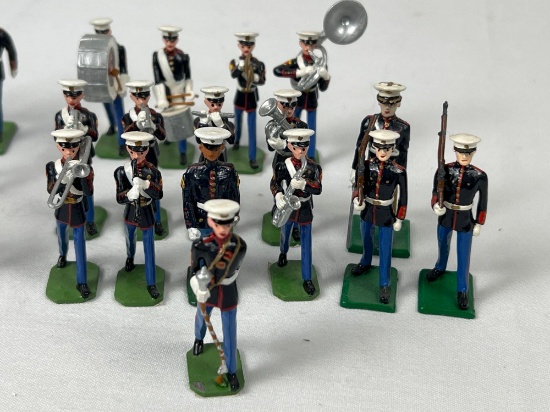 MIXED LOT BRITAINS AND DUCAL BAND AND COLOR GUARD