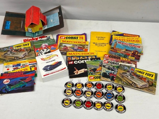 HOT WHEELS COLLECTORS BUTTONS AND EPHEMERA