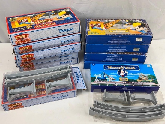 DISNEY MONORAIL TRACK IN BOXES
