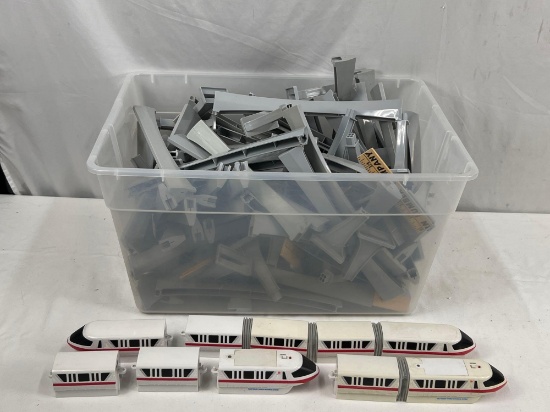 DISNEY MONORAIL CARS AND BEAM PIECES