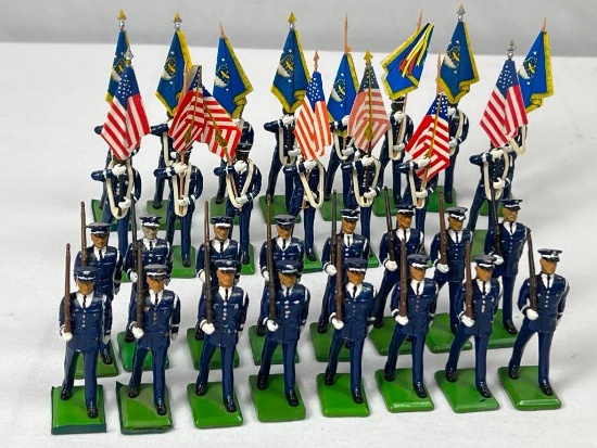 BRITAINS IS AIR FORCE COLOR PARTY FIGURES