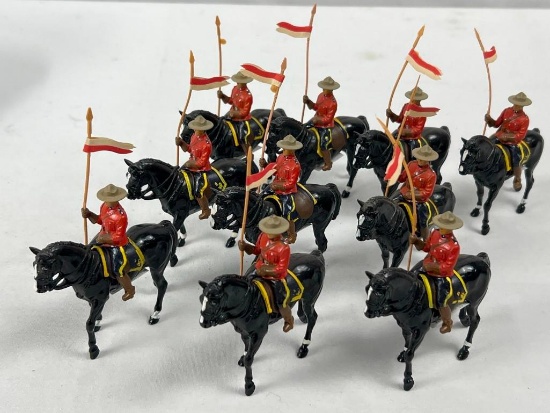 BRITAINS ROYAL CANADIAN MOUNTED POLICE