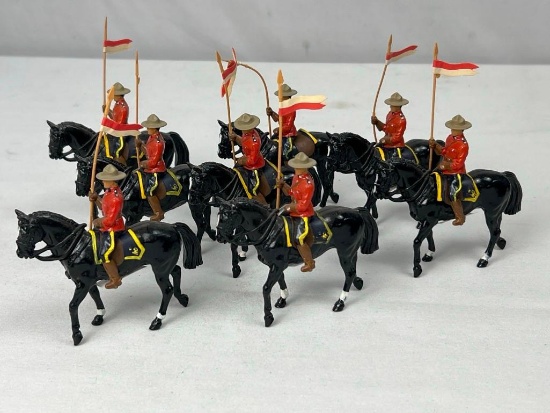 BRITAINS ROYAL CANADIAN MOUNTED POLICE