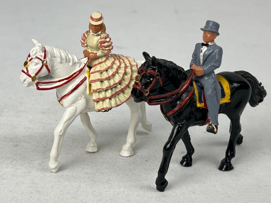 BRITAINS CIRCUS SET HIGH SCHOOL RIDERS