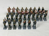 BRITAINS GURKHA PIPE BAND GROUPING