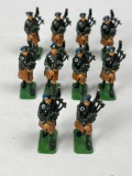BRITAINS IRISH GUARD PIPERS